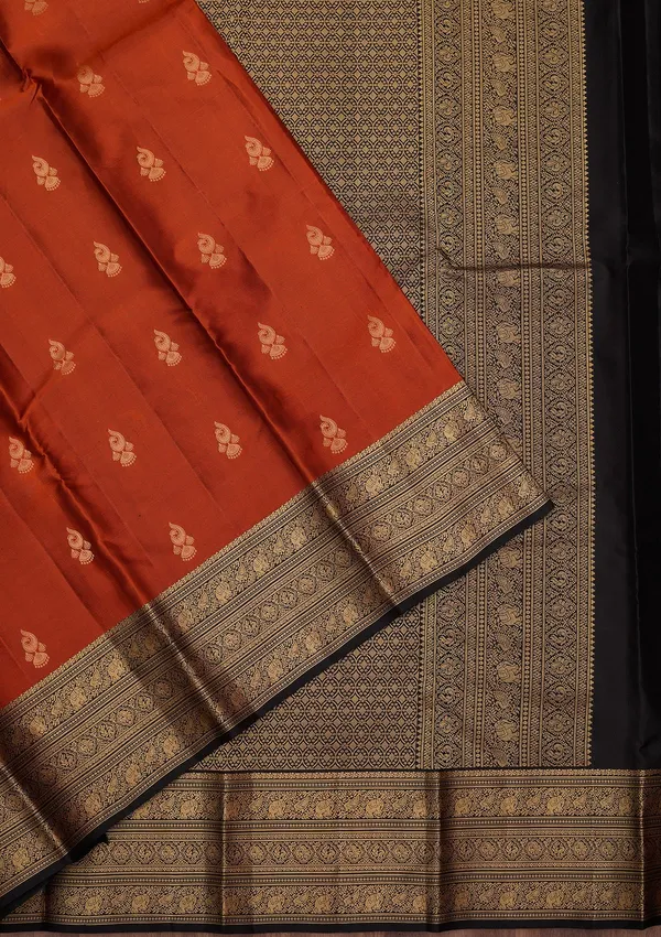 Red_Zariwork_Gold_Pure_Silk_Silk_Saree
