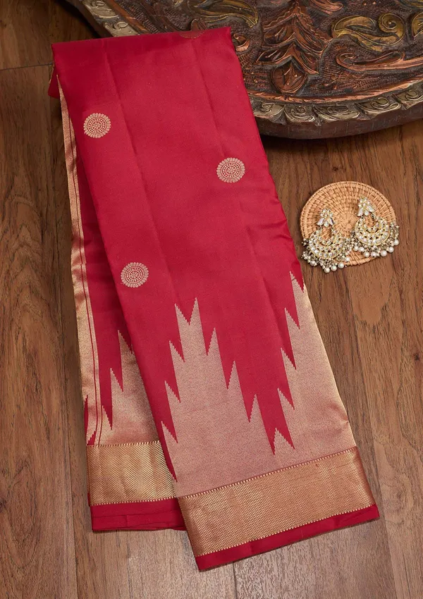 Red_Zariwork_Gold_Silk_Silk_Saree