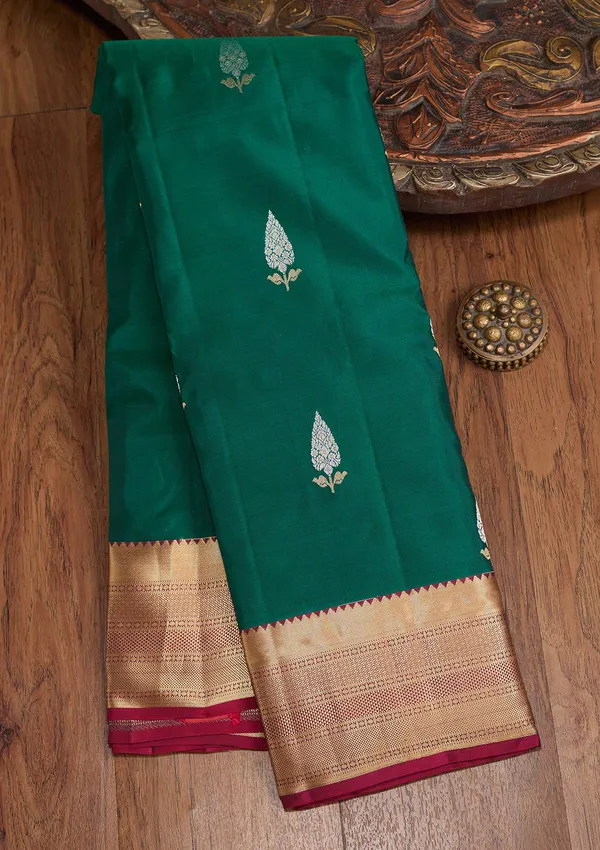 Rama_Green_Zariwork_Gold_Pure_Silk_Silk_Saree