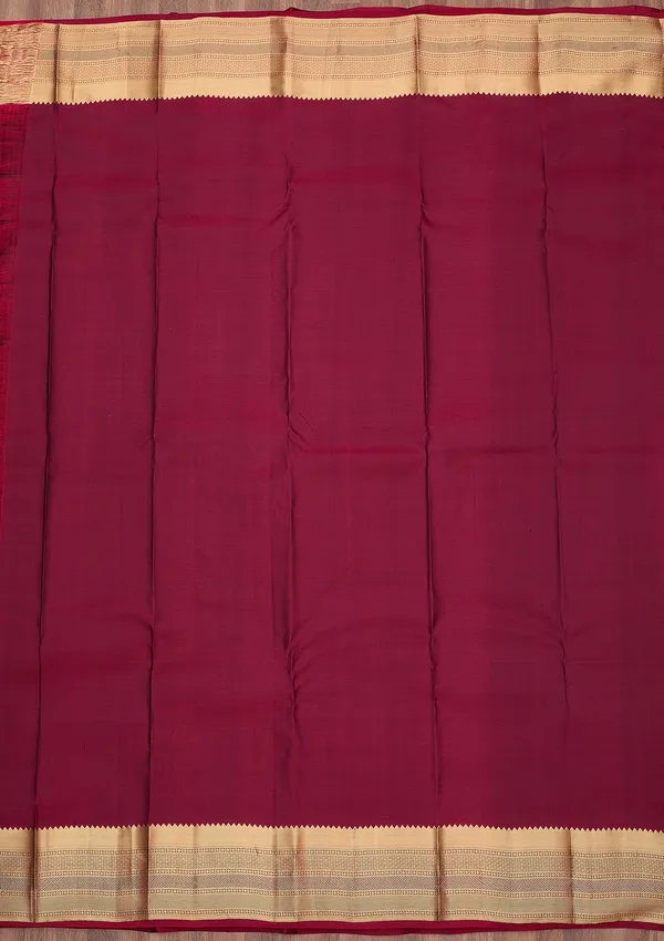 Rama_Green_Zariwork_Gold_Pure_Silk_Silk_Saree