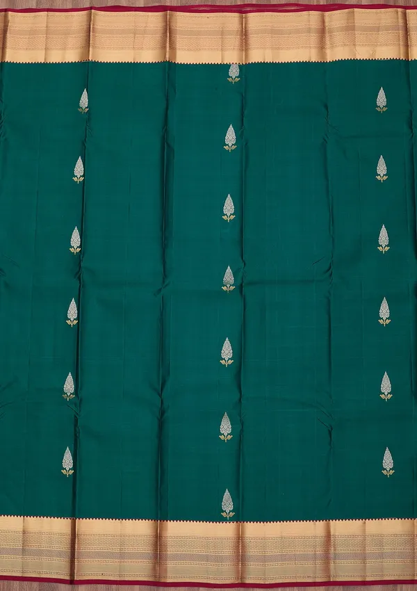 Rama_Green_Zariwork_Gold_Pure_Silk_Silk_Saree