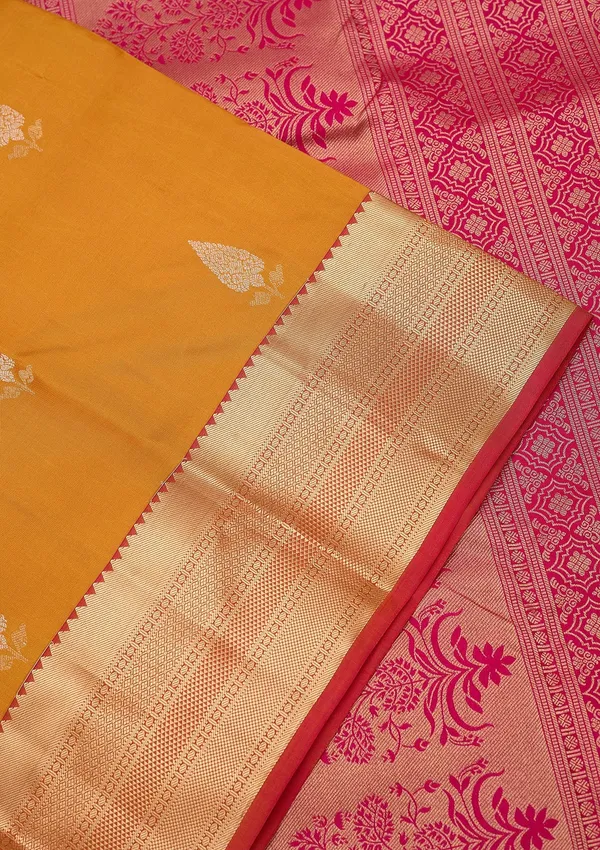 Mustard_Zariwork_Gold_Pure_Silk_Silk_Saree