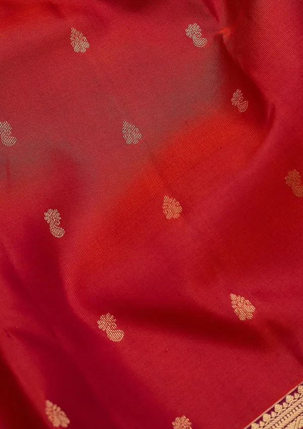 Red_Zariwork_Gold_Pure_Silk_Silk_Saree