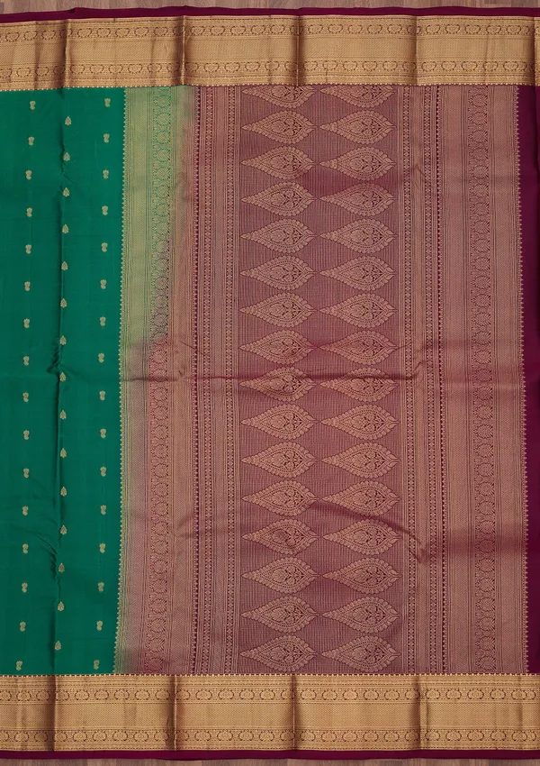 Rama_Green_Zariwork_Gold_Pure_Silk_Silk_Saree