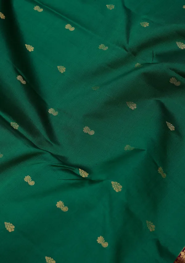 Rama_Green_Zariwork_Gold_Pure_Silk_Silk_Saree