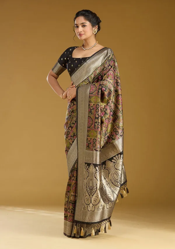 Black_Zariwork_Silver_Art_Silk_Silk_Saree