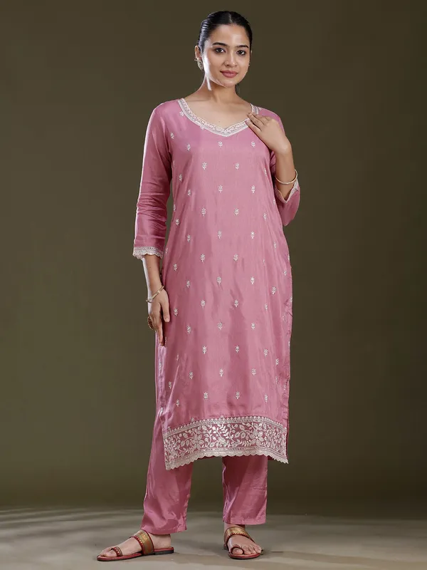 Lavender_Threadwork_Dola_Silk_Readymade_Salwar_Suit