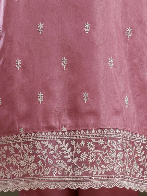 Lavender_Threadwork_Dola_Silk_Readymade_Salwar_Suit