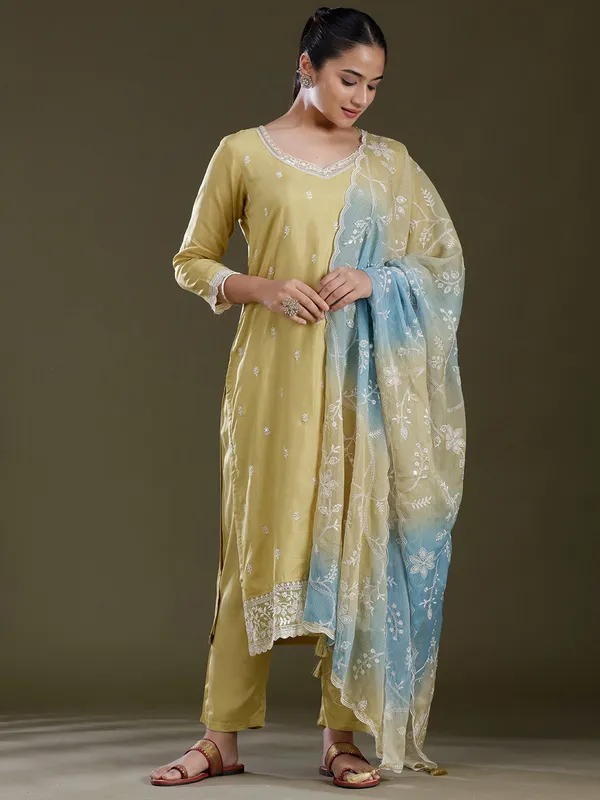 Leaf_Green_Threadwork_Dola_Silk_Readymade_Salwar_Suit
