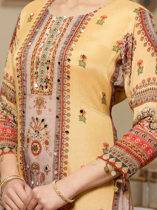 Yellow_Mirrorwork_Crepe_Readymade_Salwar_Suit