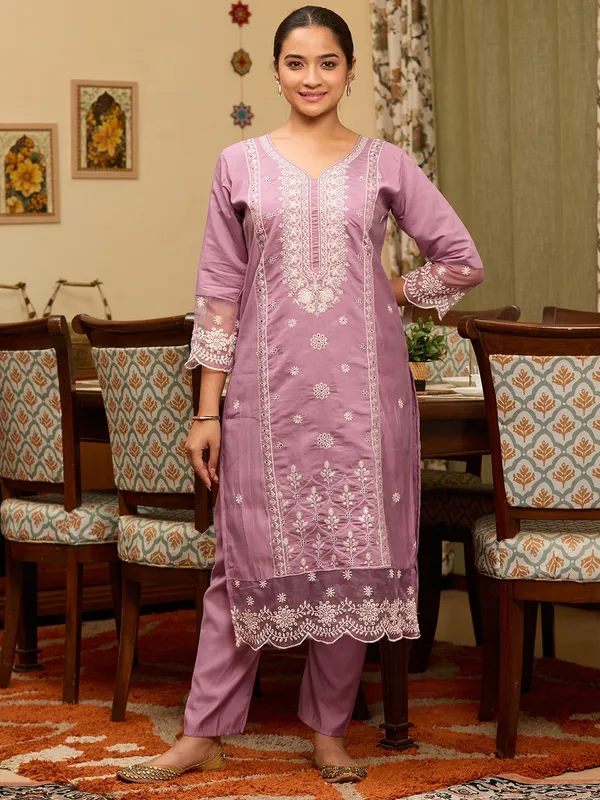 Mauve_Threadwork_Chanderi_Readymade_Salwar_Suit