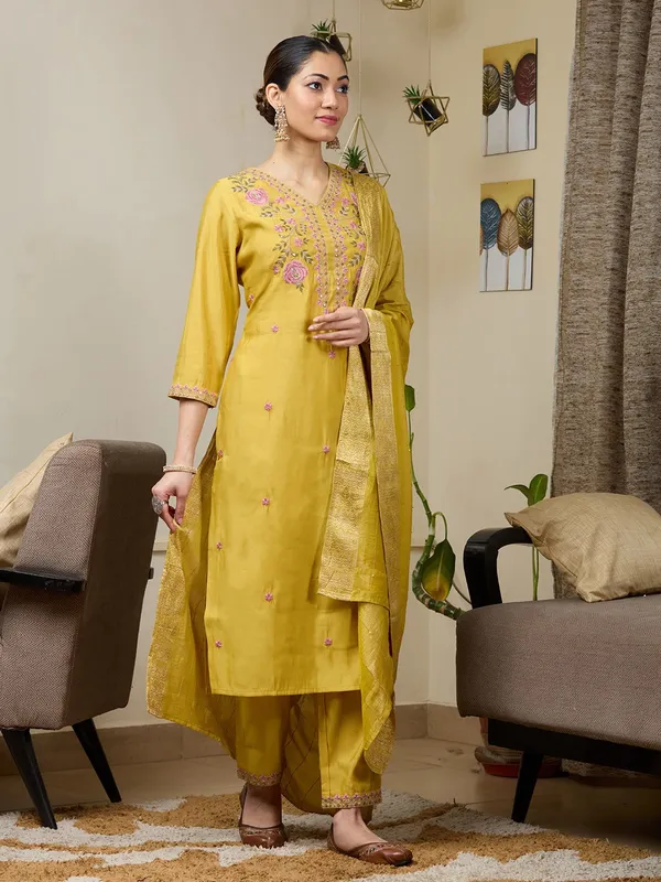 Mustard_Yellow_Threadwork_Soft_Raw_Silk_Readymade_Salwar_Suit
