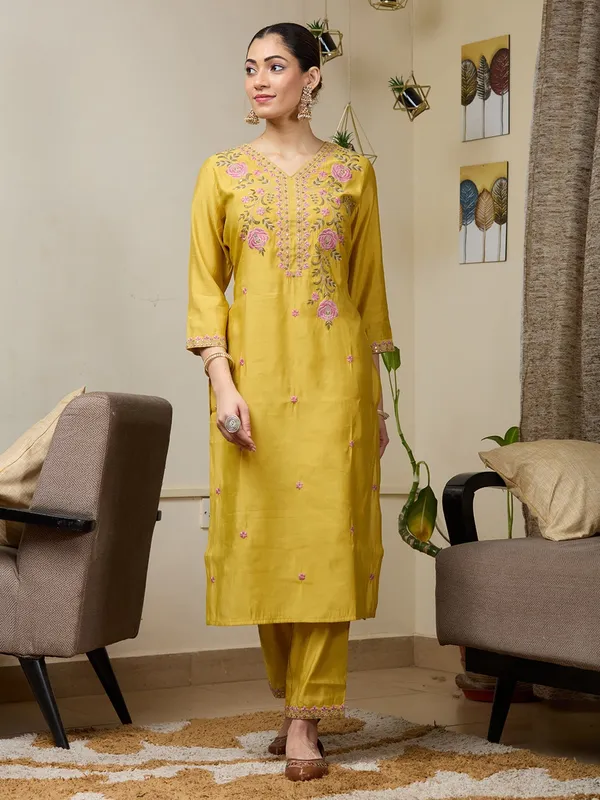 Mustard_Yellow_Threadwork_Soft_Raw_Silk_Readymade_Salwar_Suit