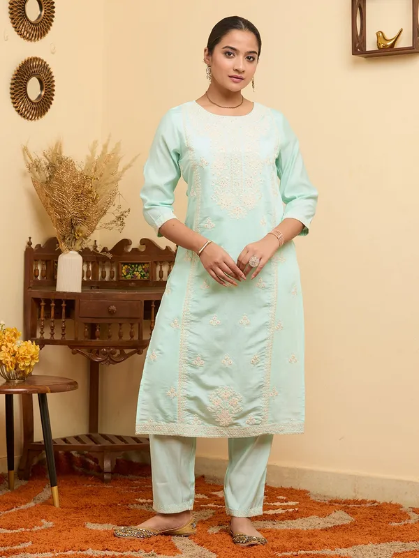 Blue_Threadwork_Chanderi_Readymade_Salwar_Suit