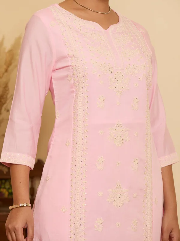 Pink_Threadwork_Chanderi_Readymade_Salwar_Suit