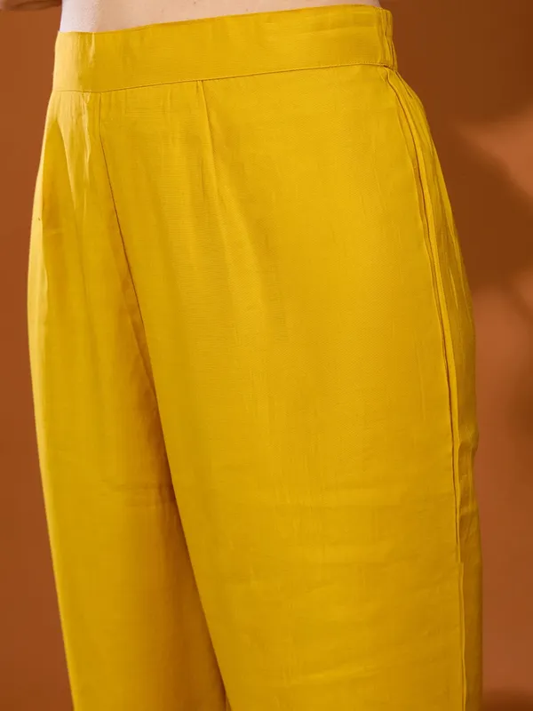 Mustard_Yellow_Threadwork_Soft_Raw_Silk_Readymade_Salwar_Suit