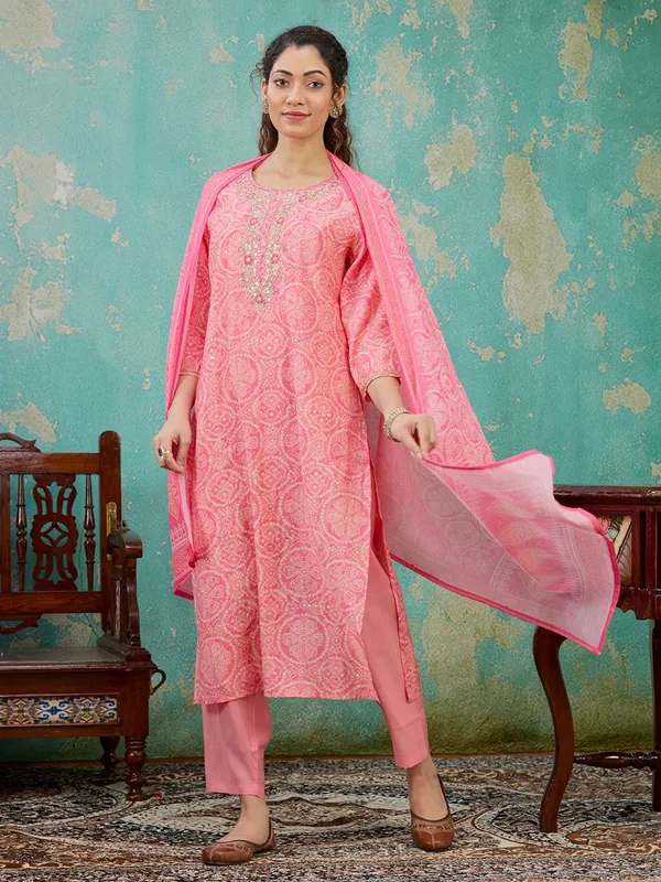 Pink_Threadwork_Chanderi_Readymade_Salwar_Suit