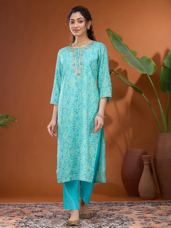 Turquoise_Blue_Threadwork_Chanderi_Readymade_Salwar_Suit