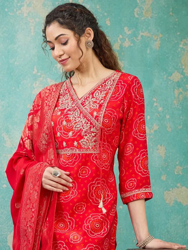 Red_Sequins_Chanderi_Readymade_Salwar_Suit
