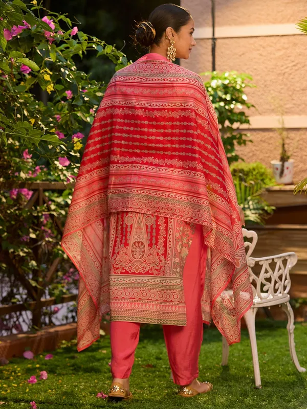 Gajari_Pink_Cutdana_Chanderi_Readymade_Salwar_Suit
