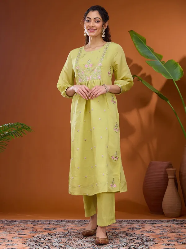 Pista_Green_Threadwork_Chanderi_Readymade_Salwar_Suit