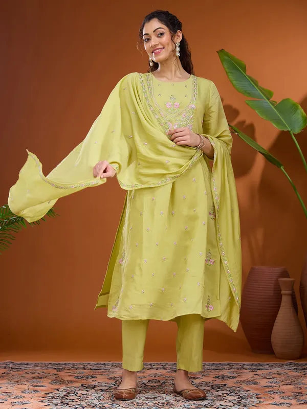 Pista_Green_Threadwork_Chanderi_Readymade_Salwar_Suit