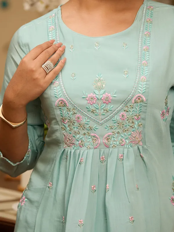 Sky_Blue_Threadwork_Chanderi_Readymade_Salwar_Suit