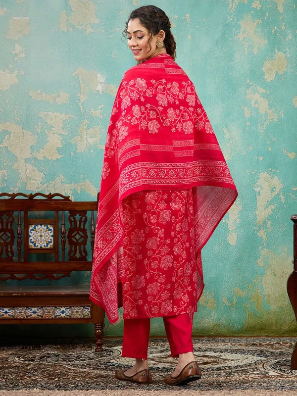 Rani_Pink_Threadwork_Chanderi_Readymade_Salwar_Suit