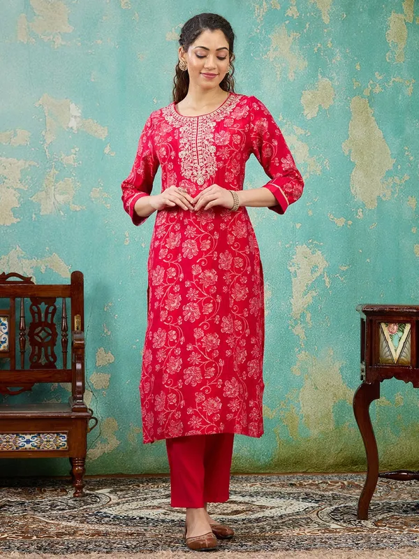 Rani_Pink_Threadwork_Chanderi_Readymade_Salwar_Suit