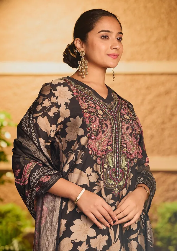 Black_Threadwork_Satin_Readymade_Salwar_Suit