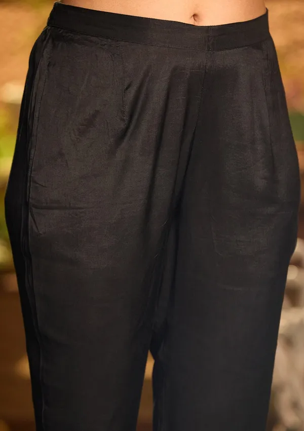 Black_Threadwork_Satin_Readymade_Salwar_Suit