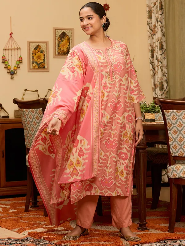 Peach_Sequins_Chanderi_Readymade_Salwar_Suit