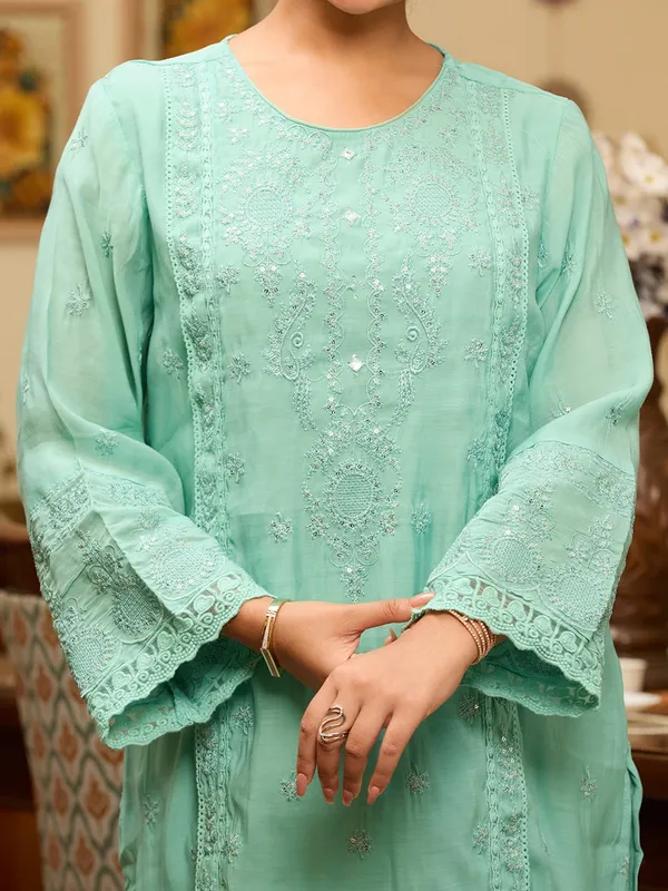 Sea_Green_Threadwork_Chanderi_Readymade_Salwar_Suit