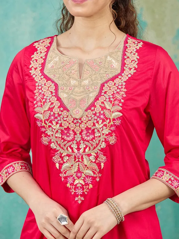 Red_Threadwork_Chanderi_Readymade_Salwar_Suit