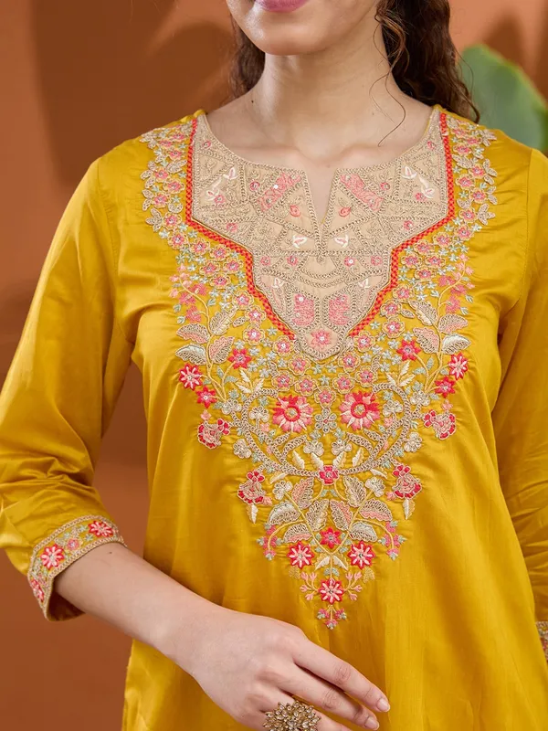 Mustard_Yellow_Threadwork_Chanderi_Readymade_Salwar_Suit