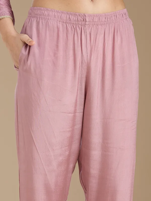 Mauve_Threadwork_Soft_Raw_Silk_Readymade_Salwar_Suit