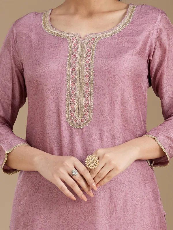 Mauve_Threadwork_Soft_Raw_Silk_Readymade_Salwar_Suit