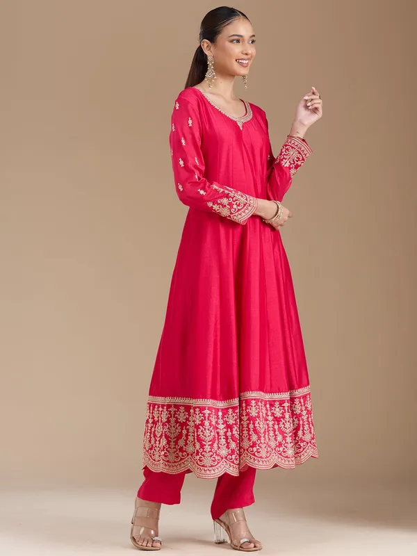 Rani_Pink_Threadwork_Soft_Raw_Silk_Readymade_Salwar_Suit