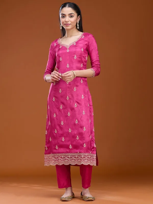 Rani_Pink_Threadwork_Dola_Silk_Readymade_Salwar_Suit