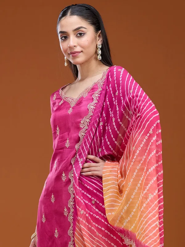 Rani_Pink_Threadwork_Dola_Silk_Readymade_Salwar_Suit