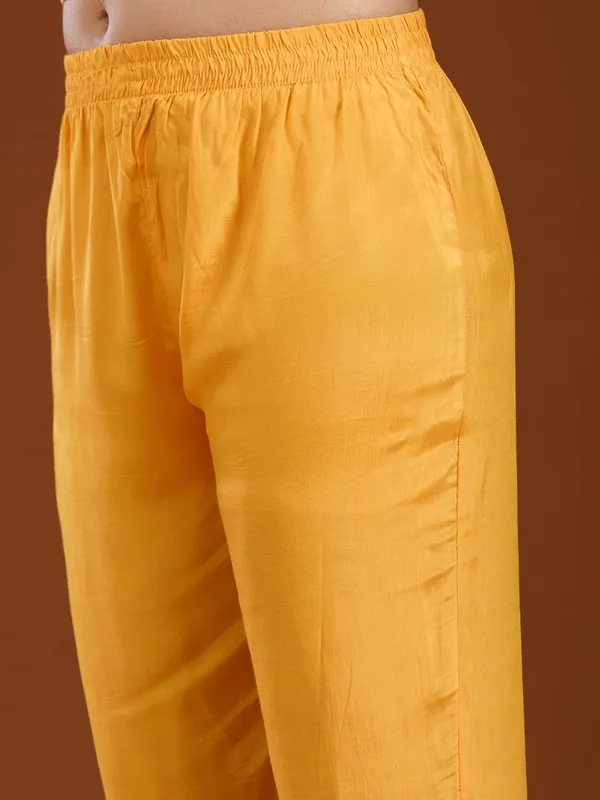Mustard_Yellow_Threadwork_Soft_Raw_Silk_Readymade_Salwar_Suit