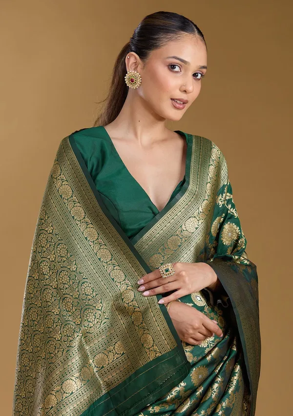 Bottle_Green_Zariwork_Gold_Art_Silk_Silk_Saree