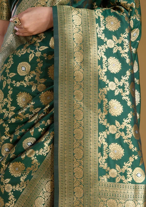 Bottle_Green_Zariwork_Gold_Art_Silk_Silk_Saree