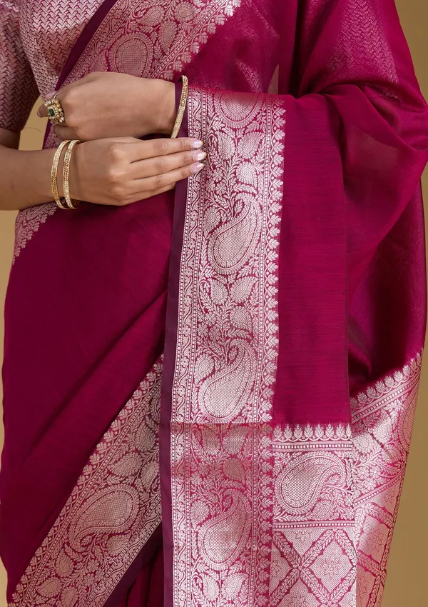Magenta_Pink_Zariwork_Gold_Art_Silk_Silk_Saree