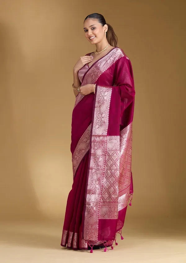 Magenta_Pink_Zariwork_Gold_Art_Silk_Silk_Saree