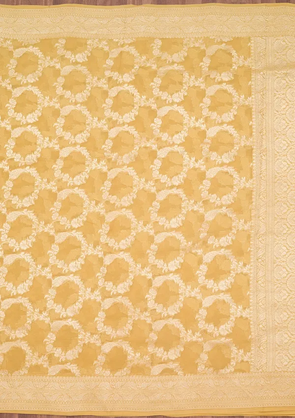Gold_Zariwork_Silver_Silk_Silk_Saree