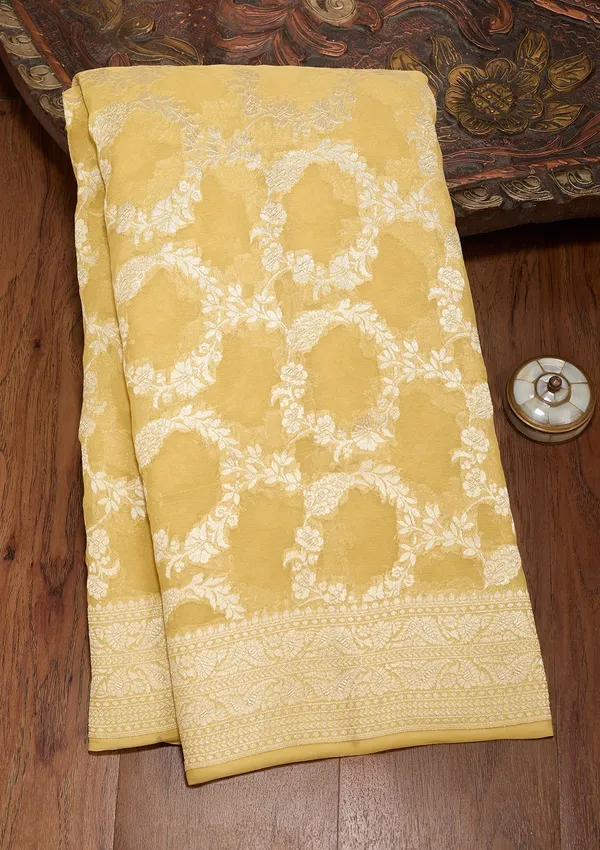 Gold_Zariwork_Silver_Silk_Silk_Saree