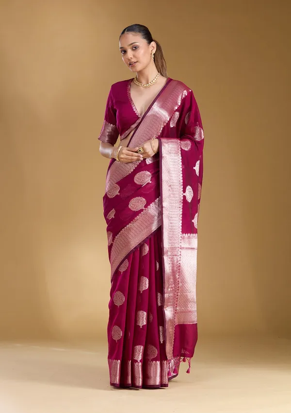 Magenta_Pink_Zariwork_Gold_Art_Silk_Silk_Saree