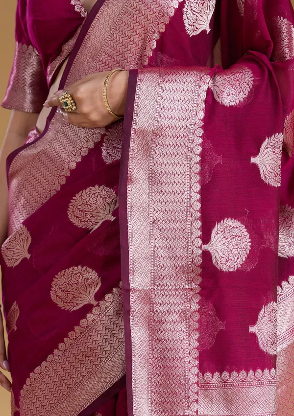 Magenta_Pink_Zariwork_Gold_Art_Silk_Silk_Saree