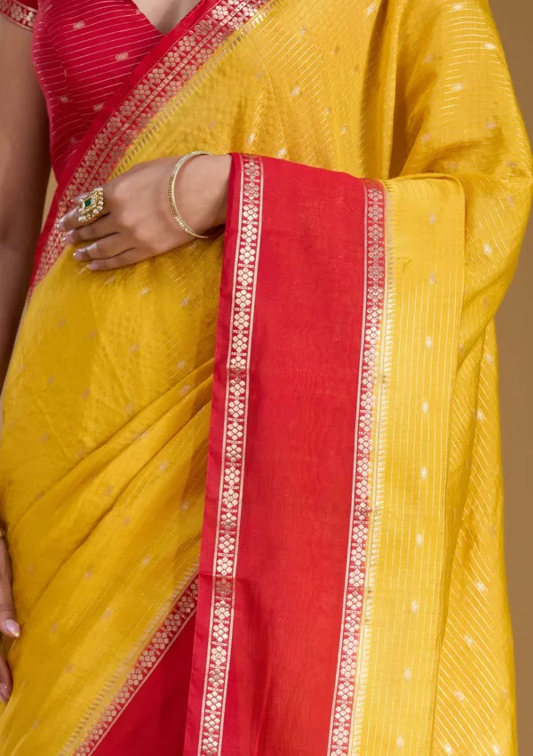 Yellow_Zariwork_Gold_Art_Silk_Silk_Saree